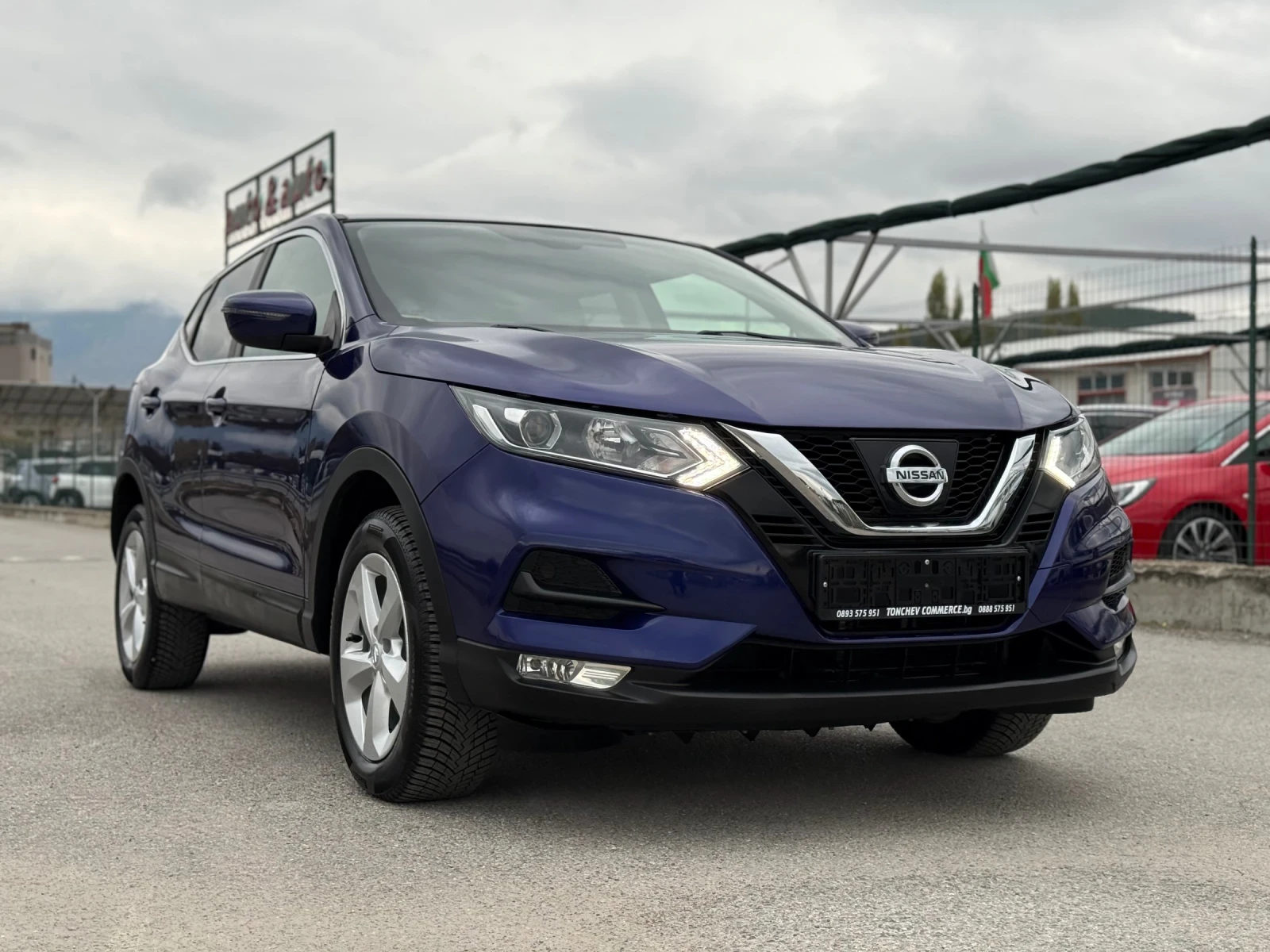 Nissan Qashqai 1.6-dci-АВТОМАТ-152.000км-НАВИГАЦИЯ-ЛЕД-КСЕНОН-ТОП
