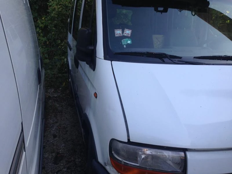 Renault Master 2.8 DTI / 2.5D, снимка 6 - Бусове и автобуси - 43182208