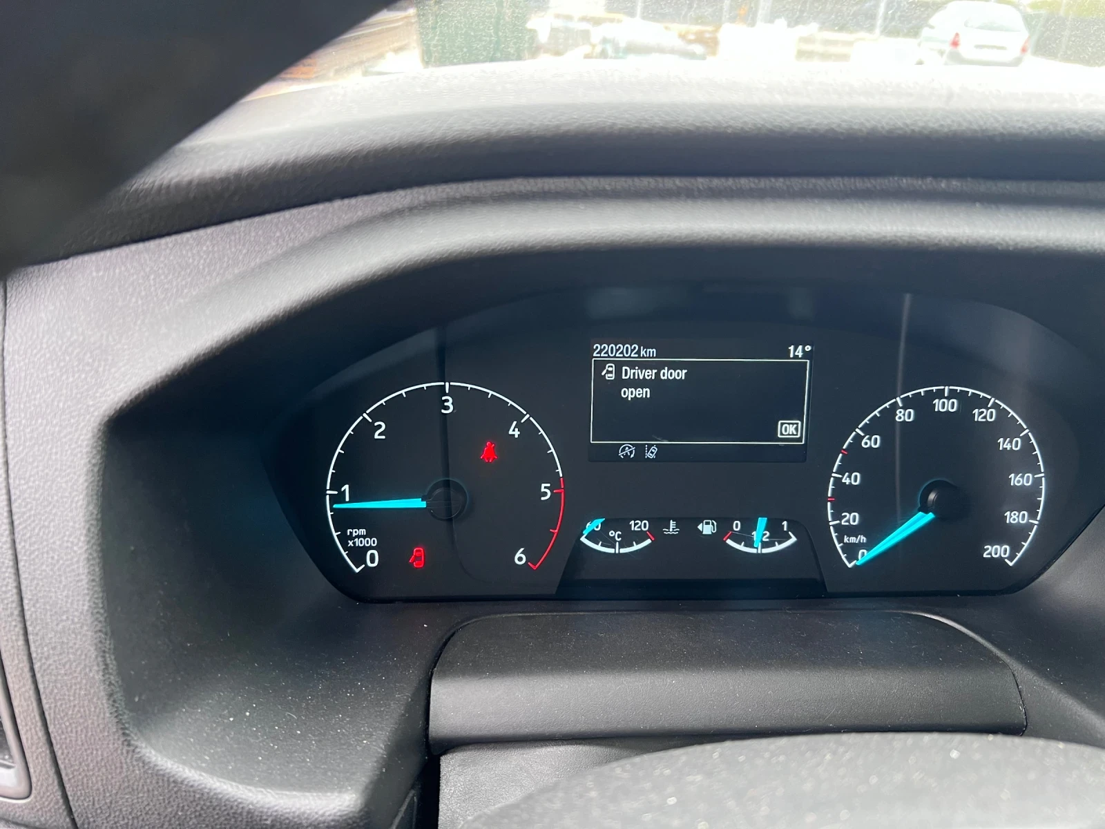 Ford Transit 2.0 tdci Maxi, снимка 9 - Бусове и автобуси - 54218132