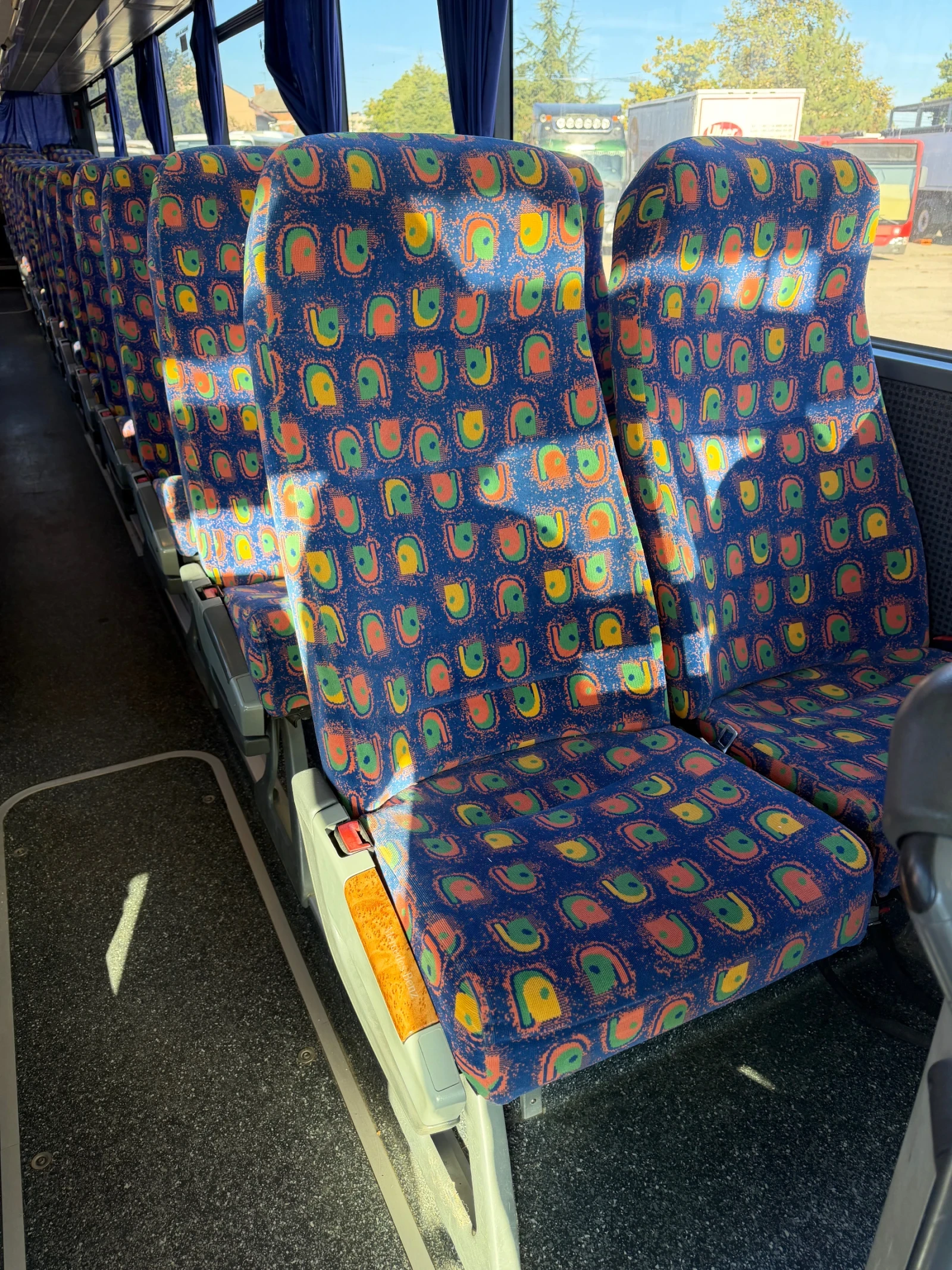 Setra S 316 UL-H KLIMA 63 места!!!!, снимка 6 - Бусове и автобуси - 56321661