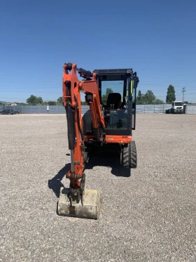      Kubota U27-4