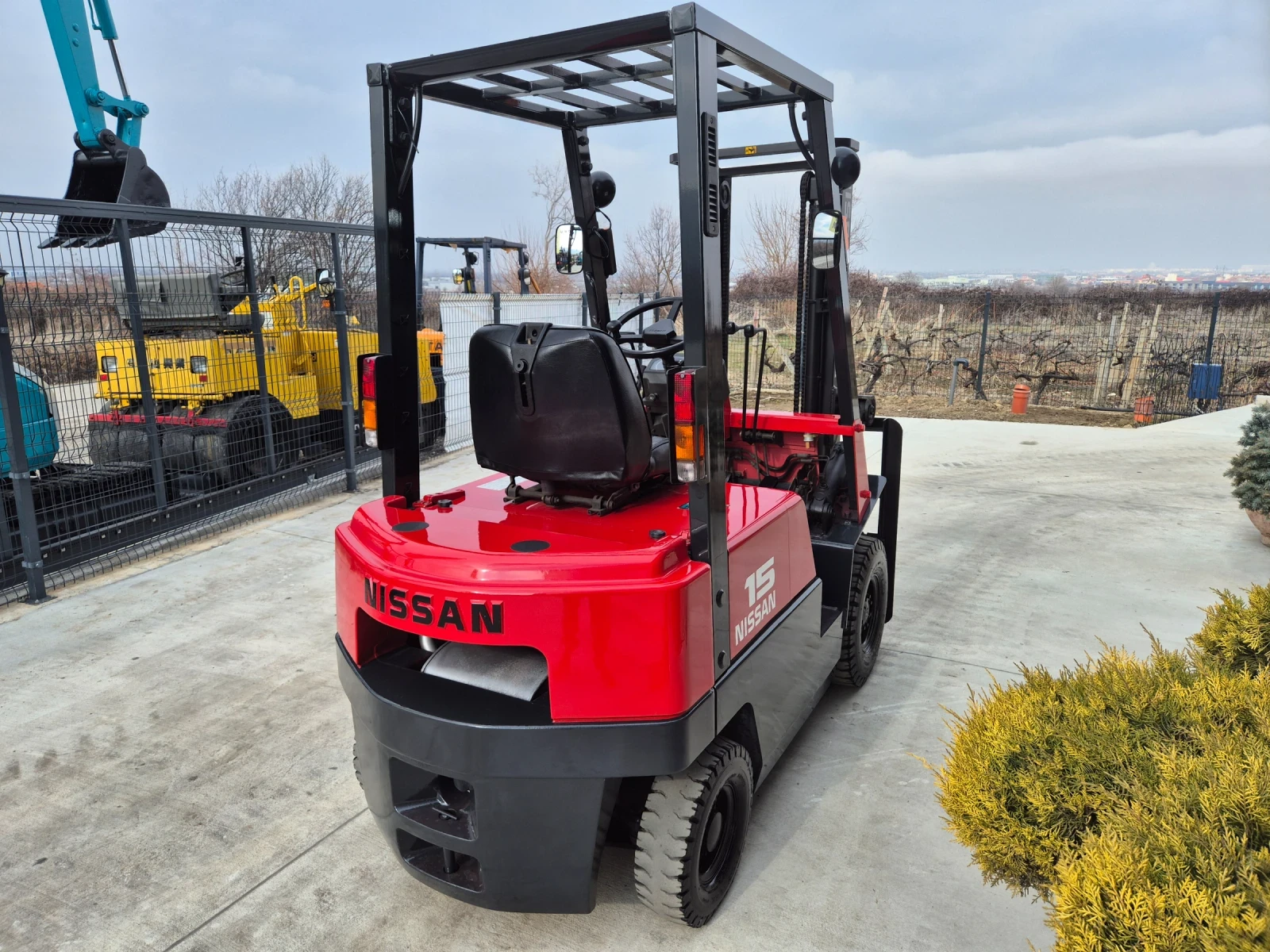  Nissan  /  /   ! | Mobile.bg   5