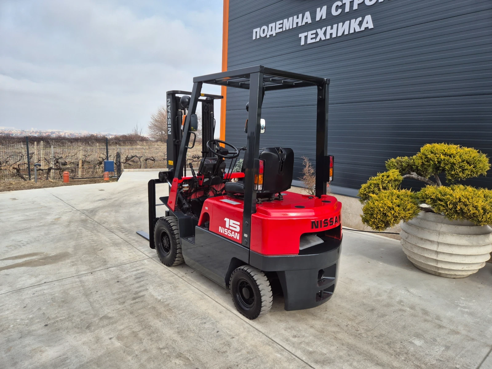  Nissan  /  /   ! | Mobile.bg   3