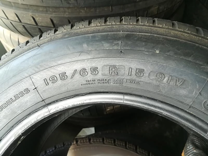 Гуми Летни 195/65R15, снимка 3 - Гуми и джанти - 21693010