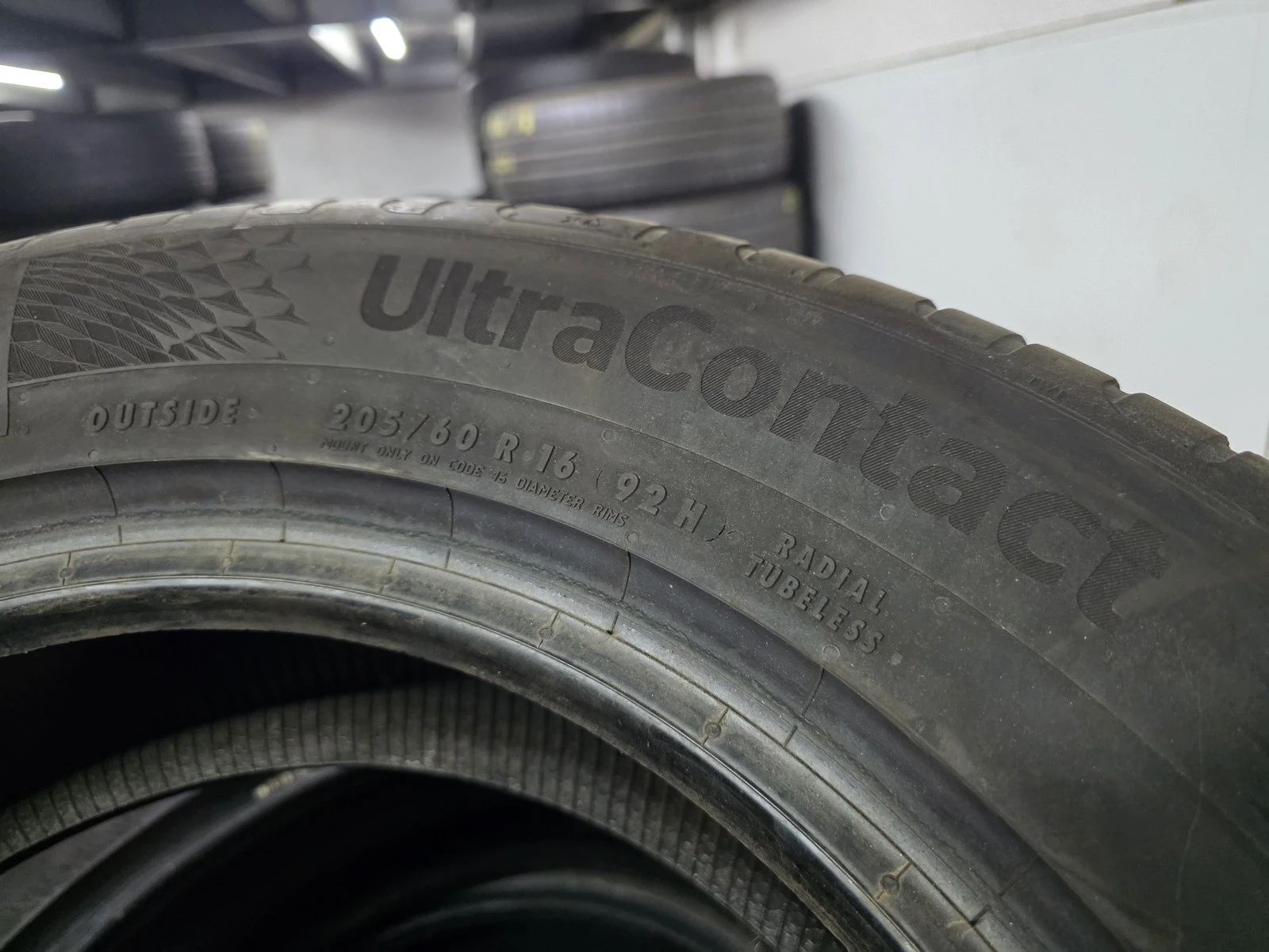 Гуми Летни 205/60R16, снимка 7 - Гуми и джанти - 56664408