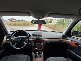 Mercedes-Benz E 220, снимка 9