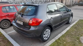 Toyota Auris 1.6 Бензин/газ, снимка 3