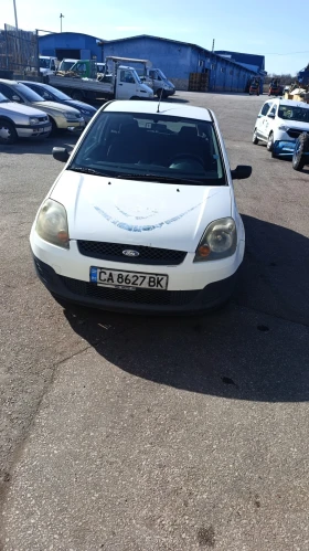 ������ Ford Fiesta