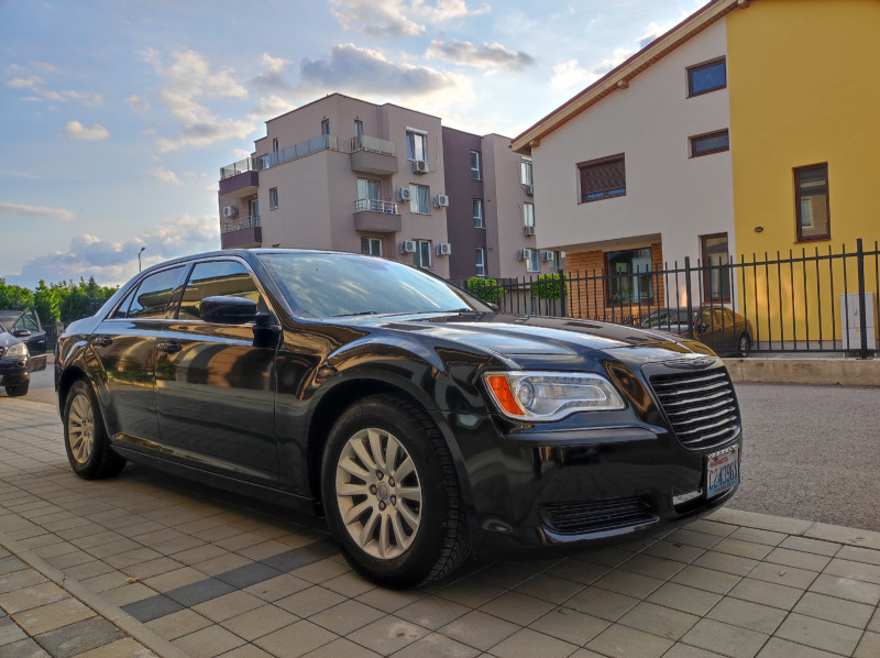 Chrysler 300c, снимка 3 - Автомобили и джипове - 46246819