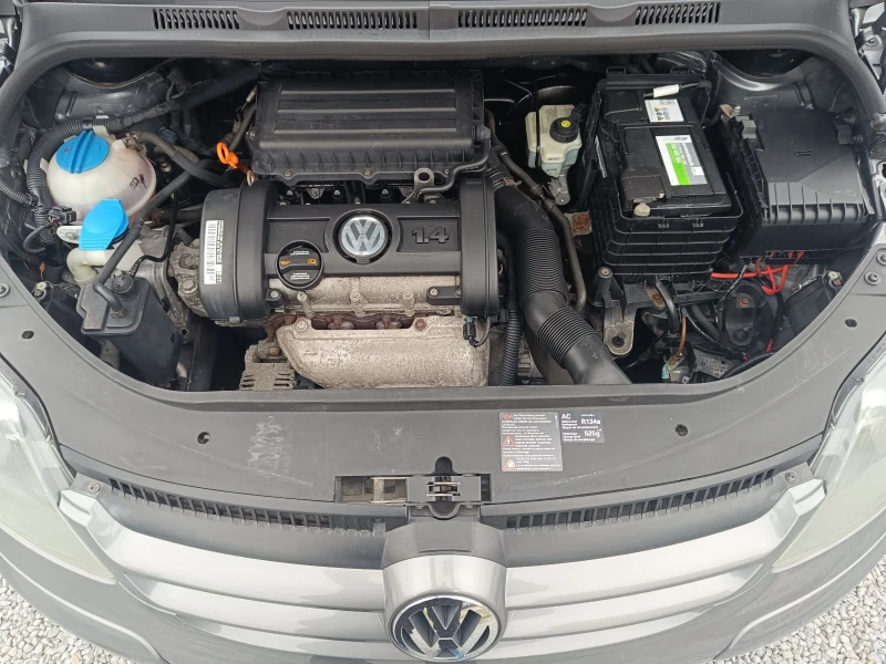 VW Golf Plus 1.4i , снимка 15 - Автомобили и джипове - 47282565