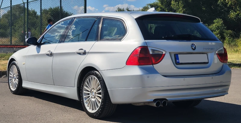 BMW 330 XD, снимка 3 - Автомобили и джипове - 49451931