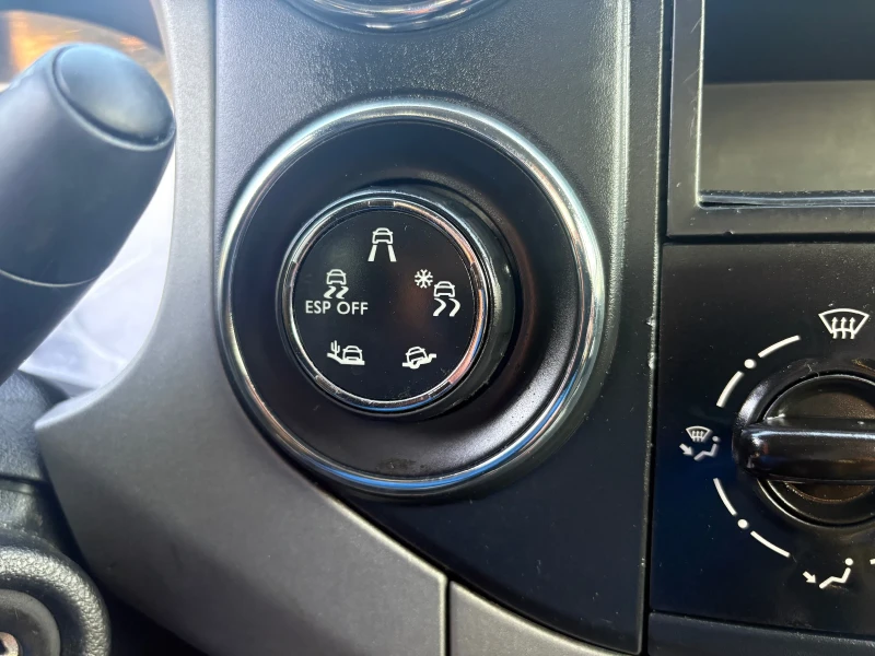 Peugeot Partner КЛИМАТИК, снимка 12 - Автомобили и джипове - 50647251