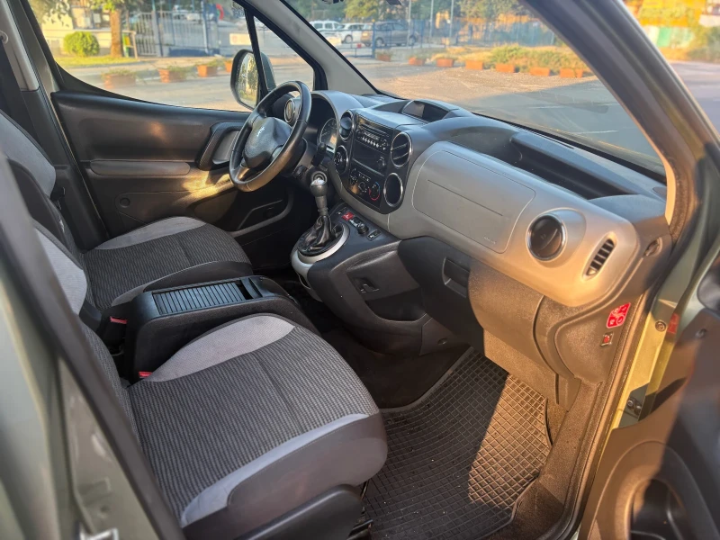 Peugeot Partner КЛИМАТИК, снимка 9 - Автомобили и джипове - 50647251