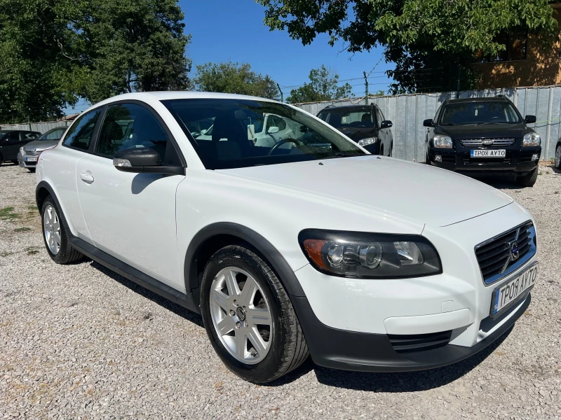 Volvo C30 Coupe 1.6* ШВЕЙЦАРИЯ* , снимка 3 - Автомобили и джипове - 50897245