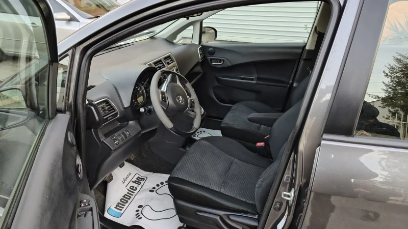 Toyota Verso S 1.3 , снимка 12 - Автомобили и джипове - 52472531