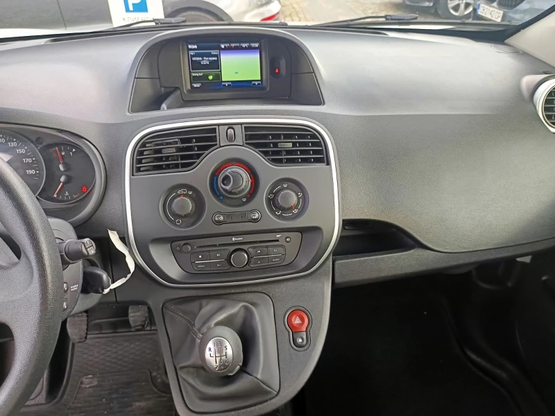 Renault Kangoo 1.5dci/95к.с., снимка 11 - Автомобили и джипове - 52481466