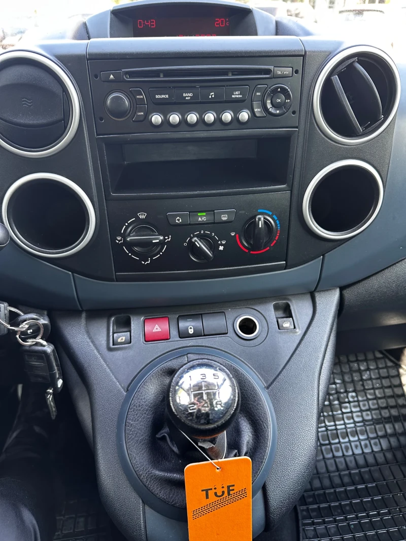 Peugeot Partner 1.6HDI, снимка 7 - Автомобили и джипове - 53030531