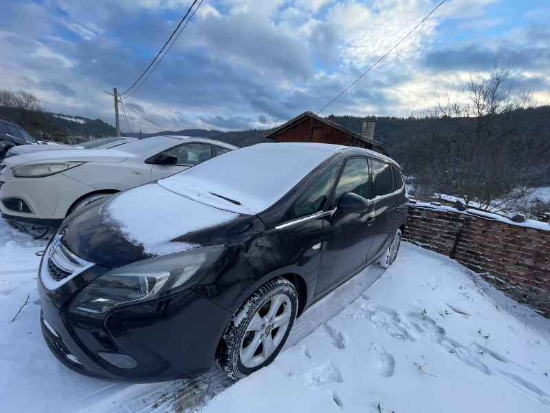 Opel Zafira 1.6TURBO, снимка 6 - Автомобили и джипове - 53034187