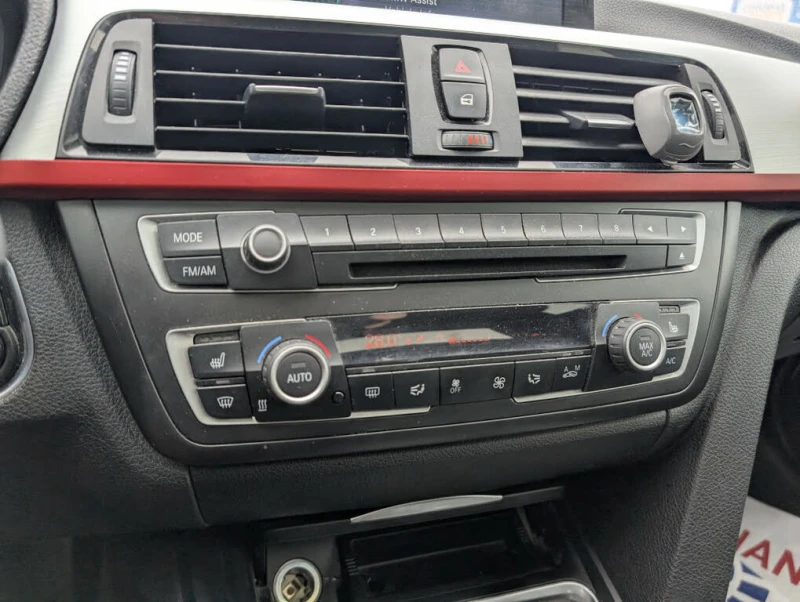 BMW 335 xDrive * АвтоКреди* (ЦЕНА ДО БГ), снимка 11 - Автомобили и джипове - 53215733