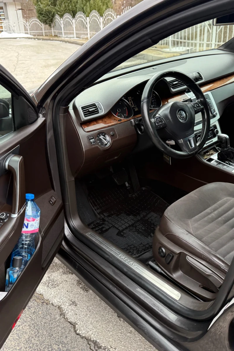 VW Passat 2.0TDI, 4MOTION, снимка 9 - Автомобили и джипове - 53221336