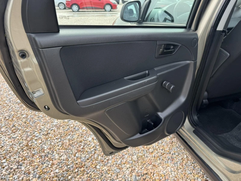 Fiat Sedici 1.6I GAZ, снимка 7 - Автомобили и джипове - 53283666