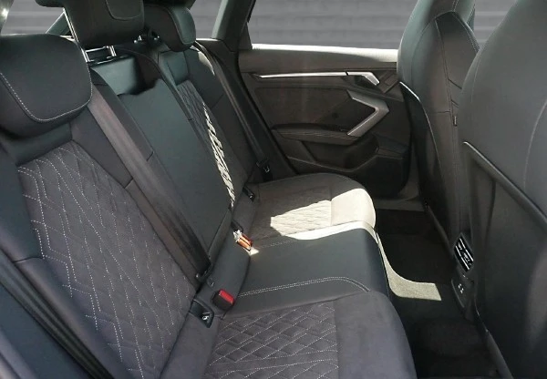 Audi A3 Sportback 40 TFSI Quattro S-line = NEW = Гаранция - изображение 10