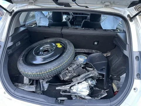 Toyota Auris 1.8 hybrid 136�� �� �����! | Mobile.bg � ����������� 11