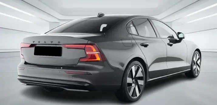 Volvo S60 T8 Recharge AWD = Sport Package = Гаранция - изображение 3