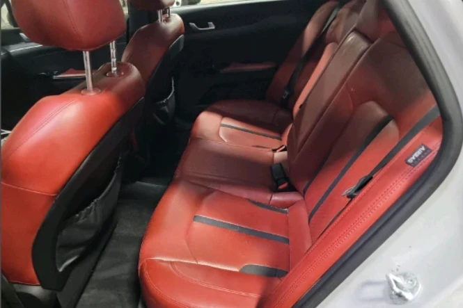 Kia K5 GT Line - изображение 6