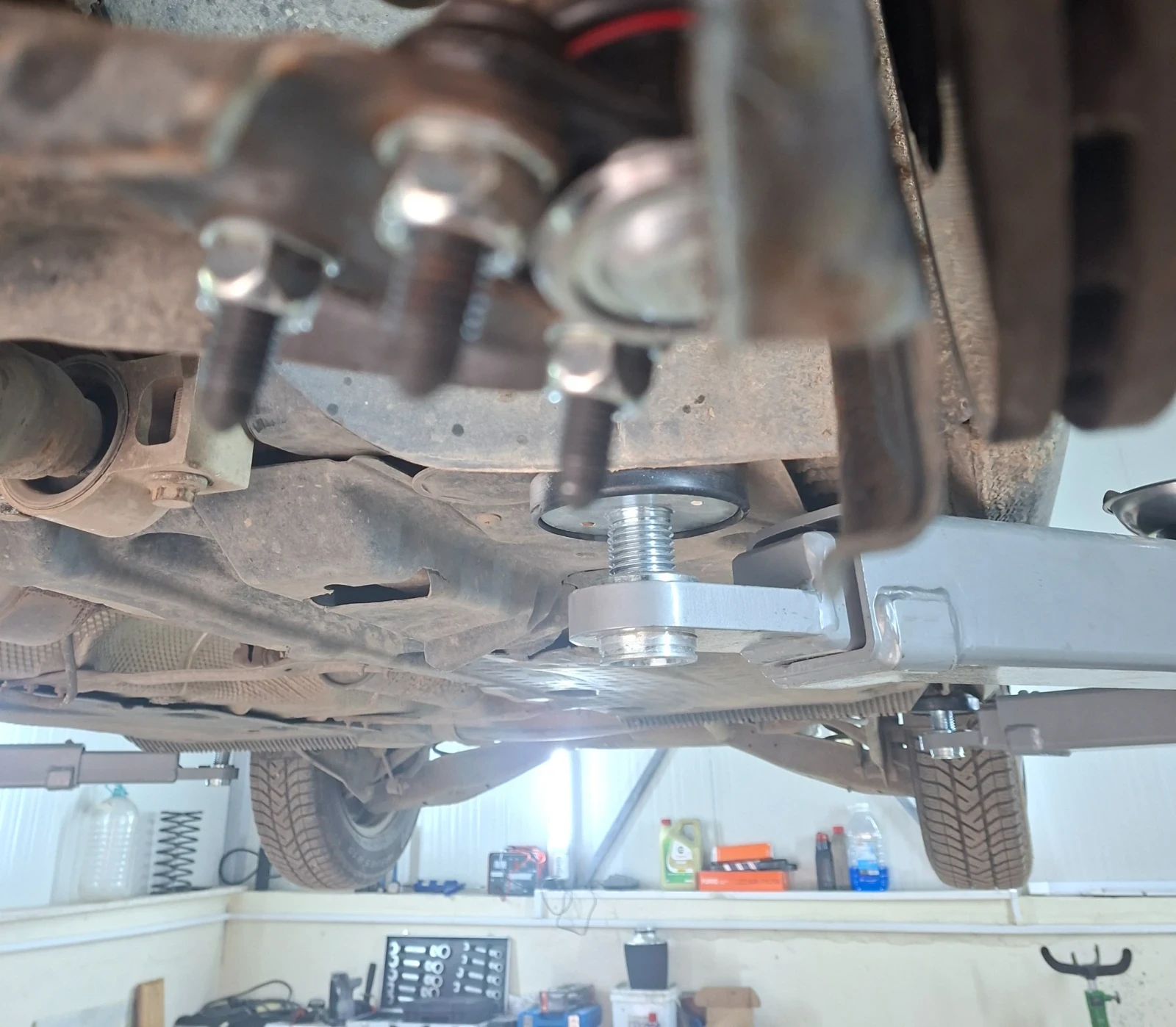 VW Golf Газов инжекцион, снимка 17 - Автомобили и джипове - 54019037