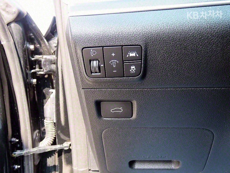 Kia K5        | Mobile.bg   11