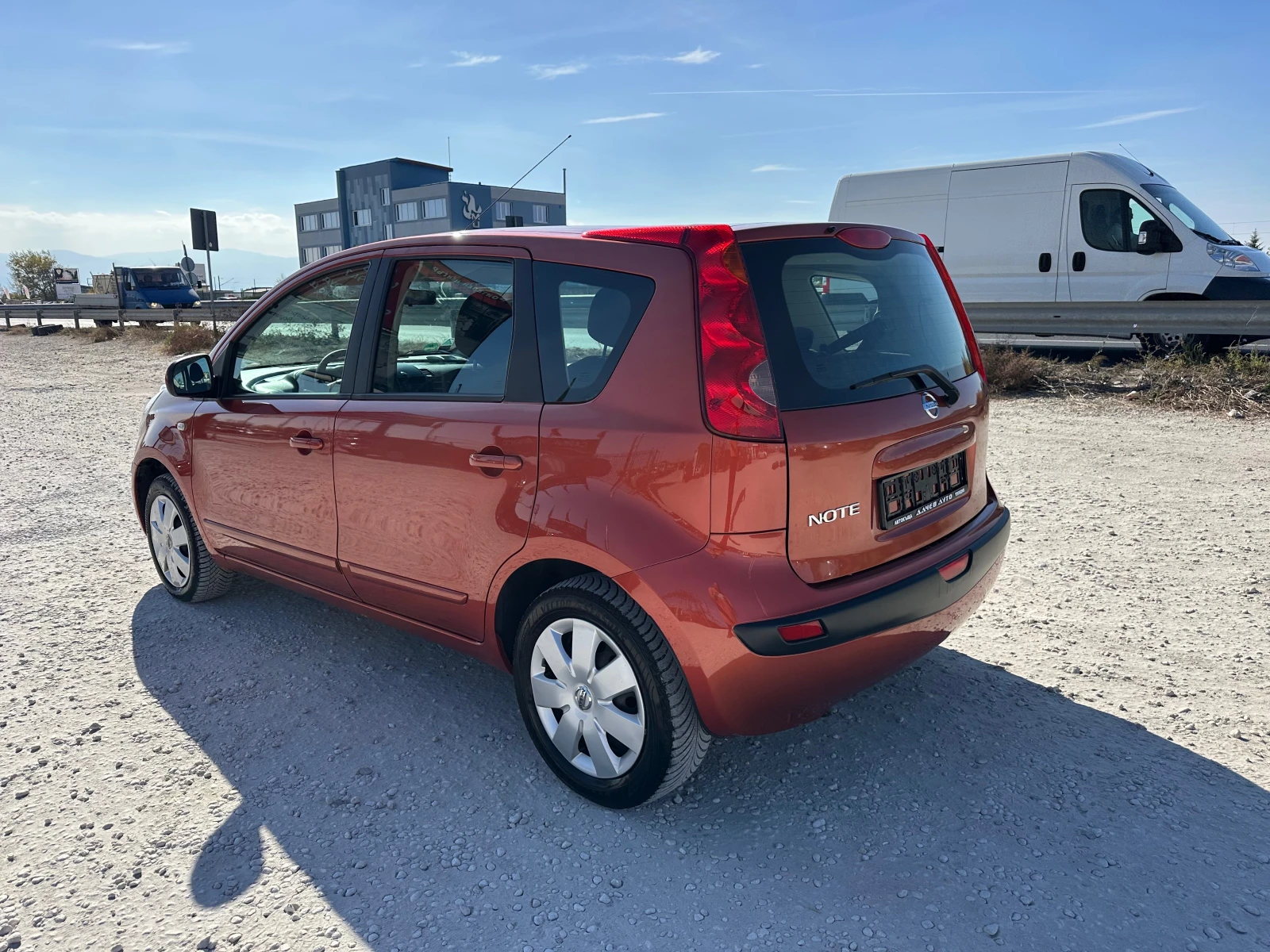 Nissan Note 1.6 БЕНЗИН#ПЕРФЕКТНА - изображение 3