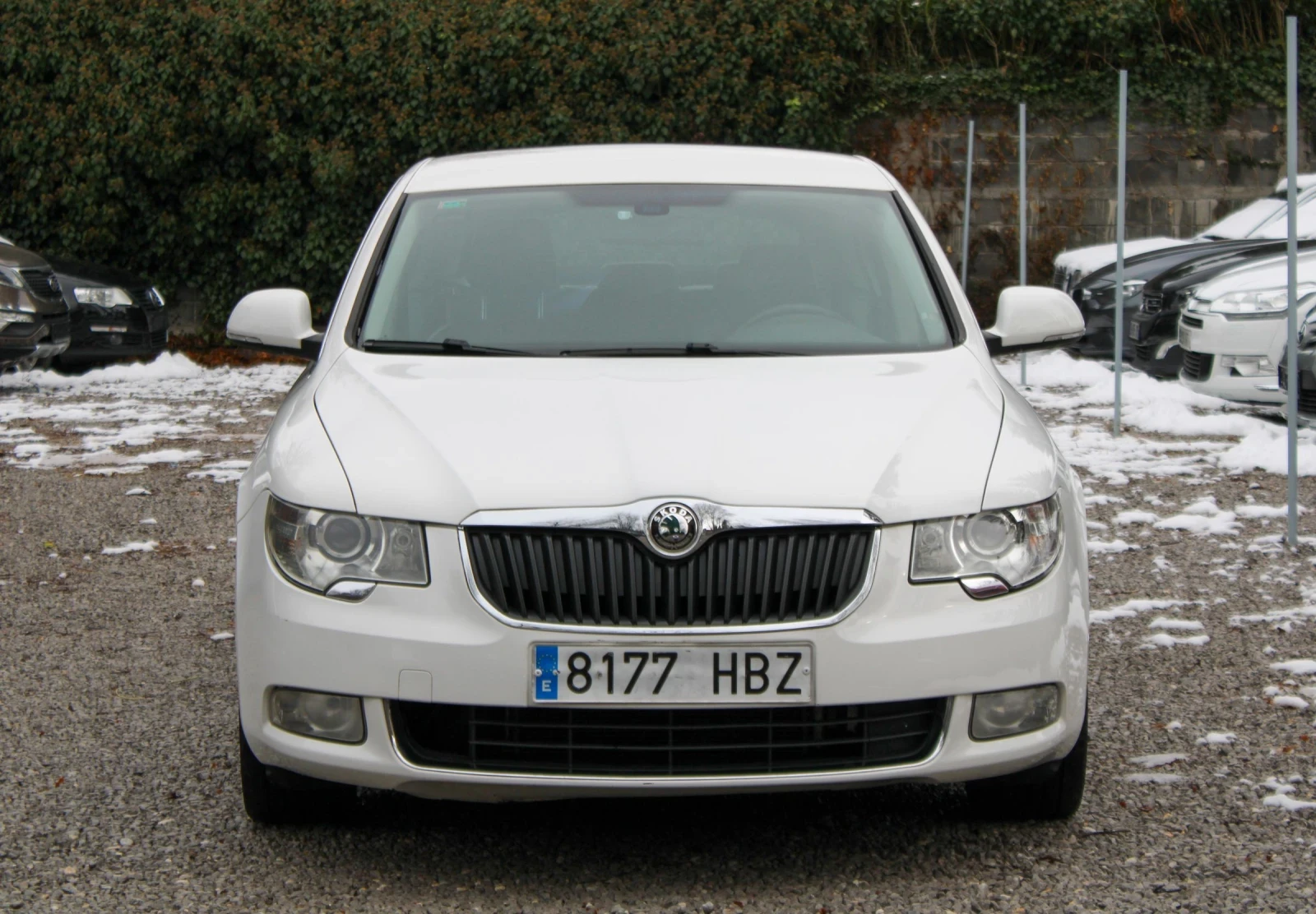 Skoda Superb 2.0TDI DSG Elegance - изображение 8