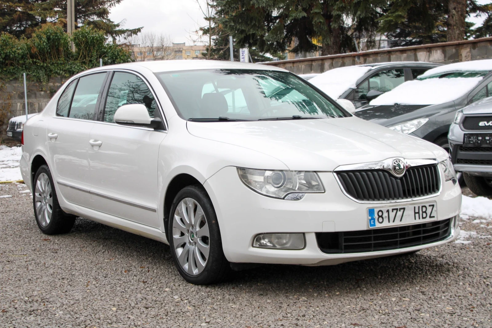 Skoda Superb 2.0TDI DSG Elegance - изображение 7