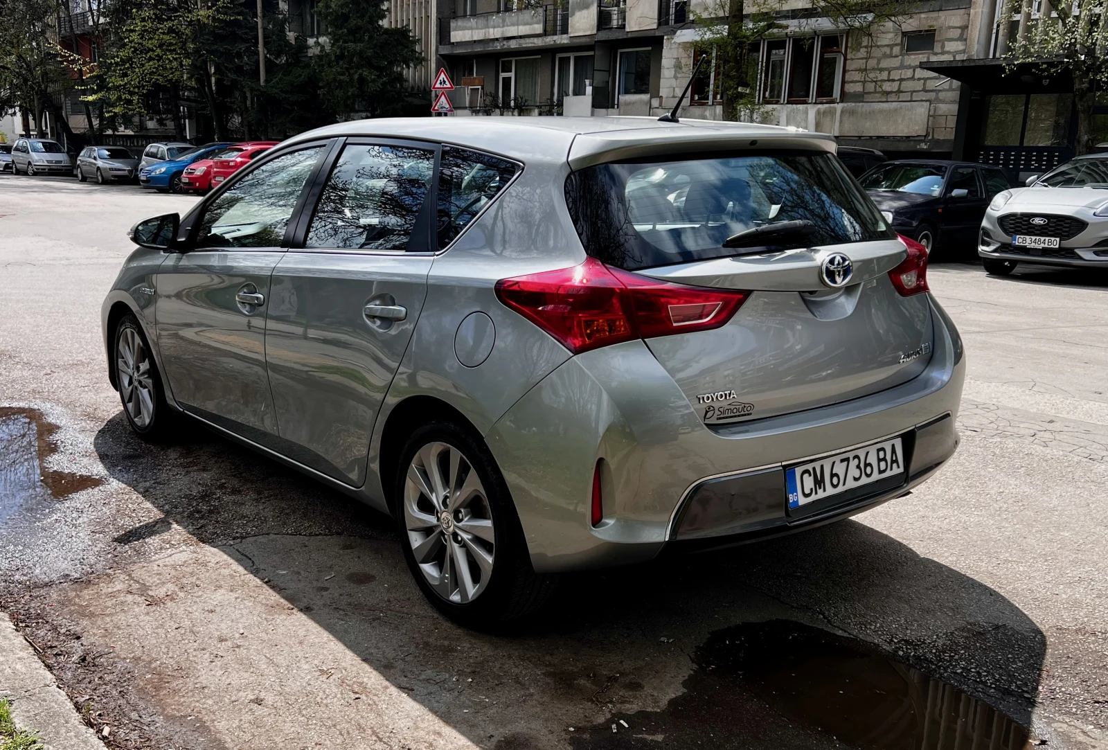 Toyota Auris 1.8 Hybrid - изображение 6
