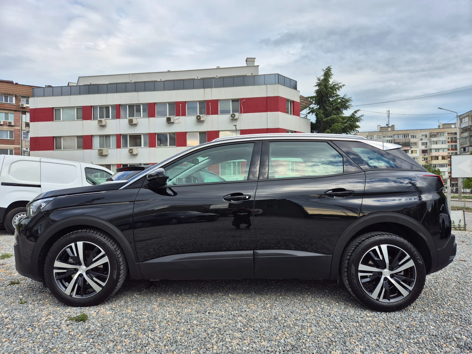 Peugeot 3008 ГАРАНЦИЯ-1.5 BLUE HDI-8 SKOROSTI - изображение 7
