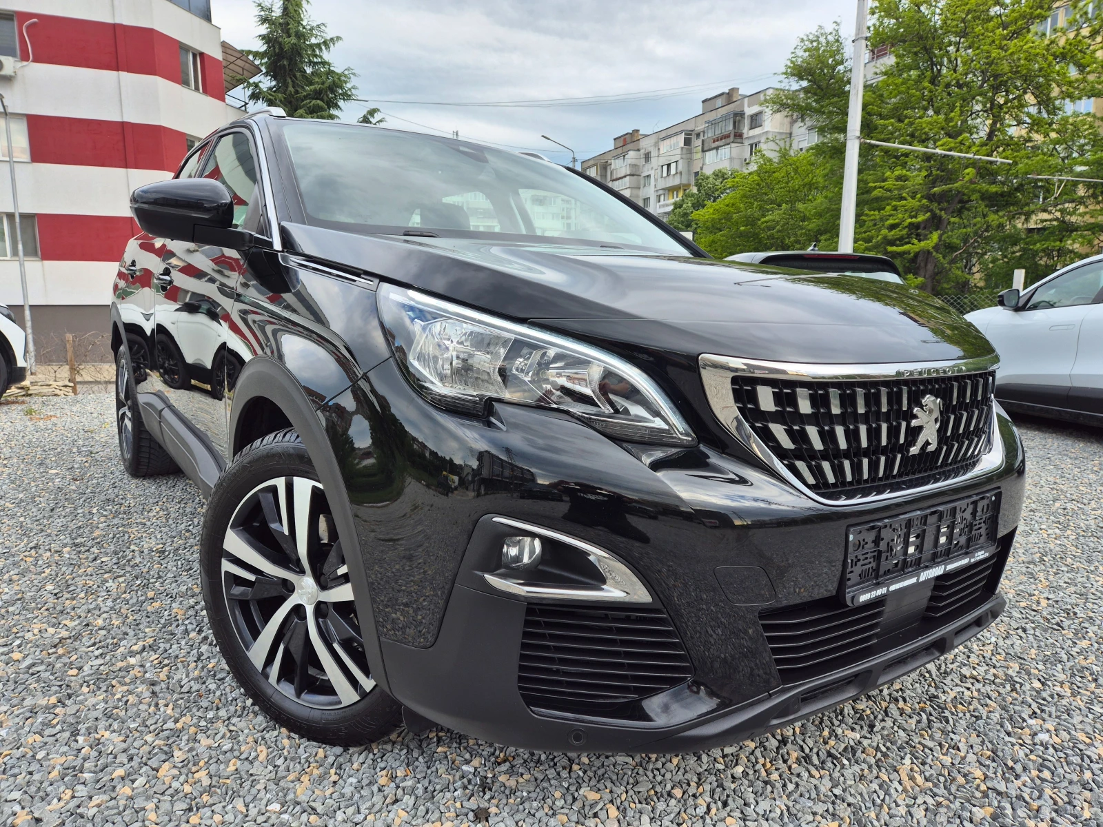 Peugeot 3008 ГАРАНЦИЯ-1.5 BLUE HDI-8 SKOROSTI - изображение 3