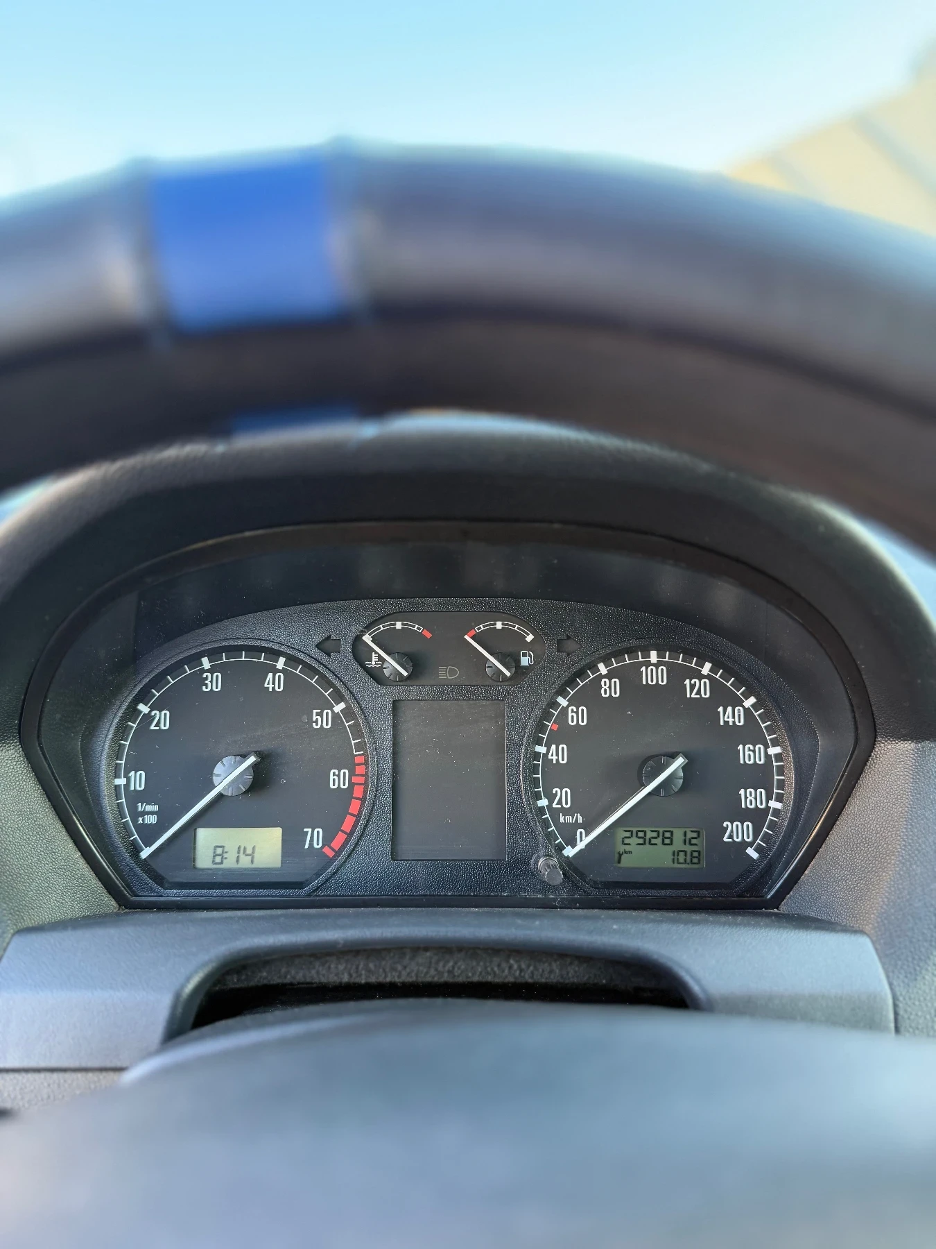 Skoda Fabia 1.2 - изображение 8