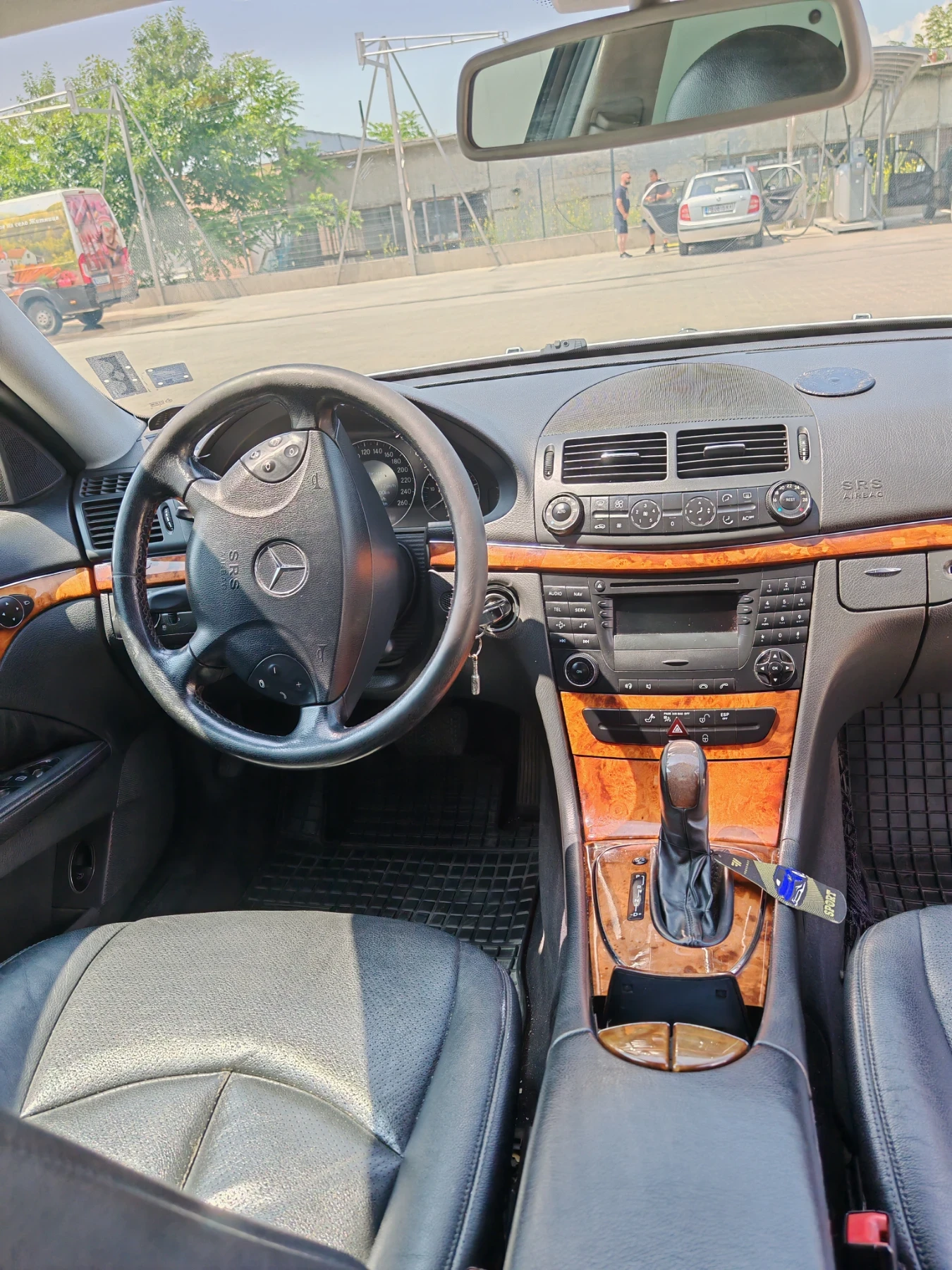 Mercedes-Benz E 200 2.2cdi - изображение 10