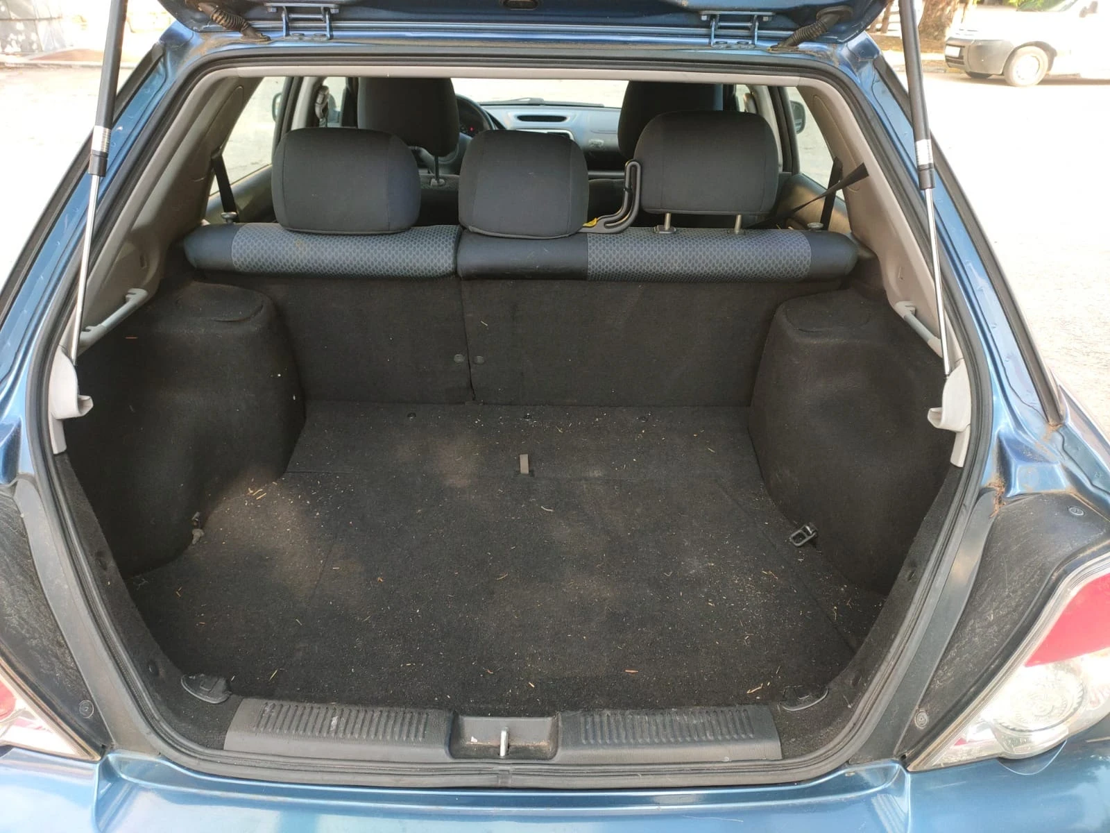 Subaru Impreza 1.5 R Swiss - изображение 8