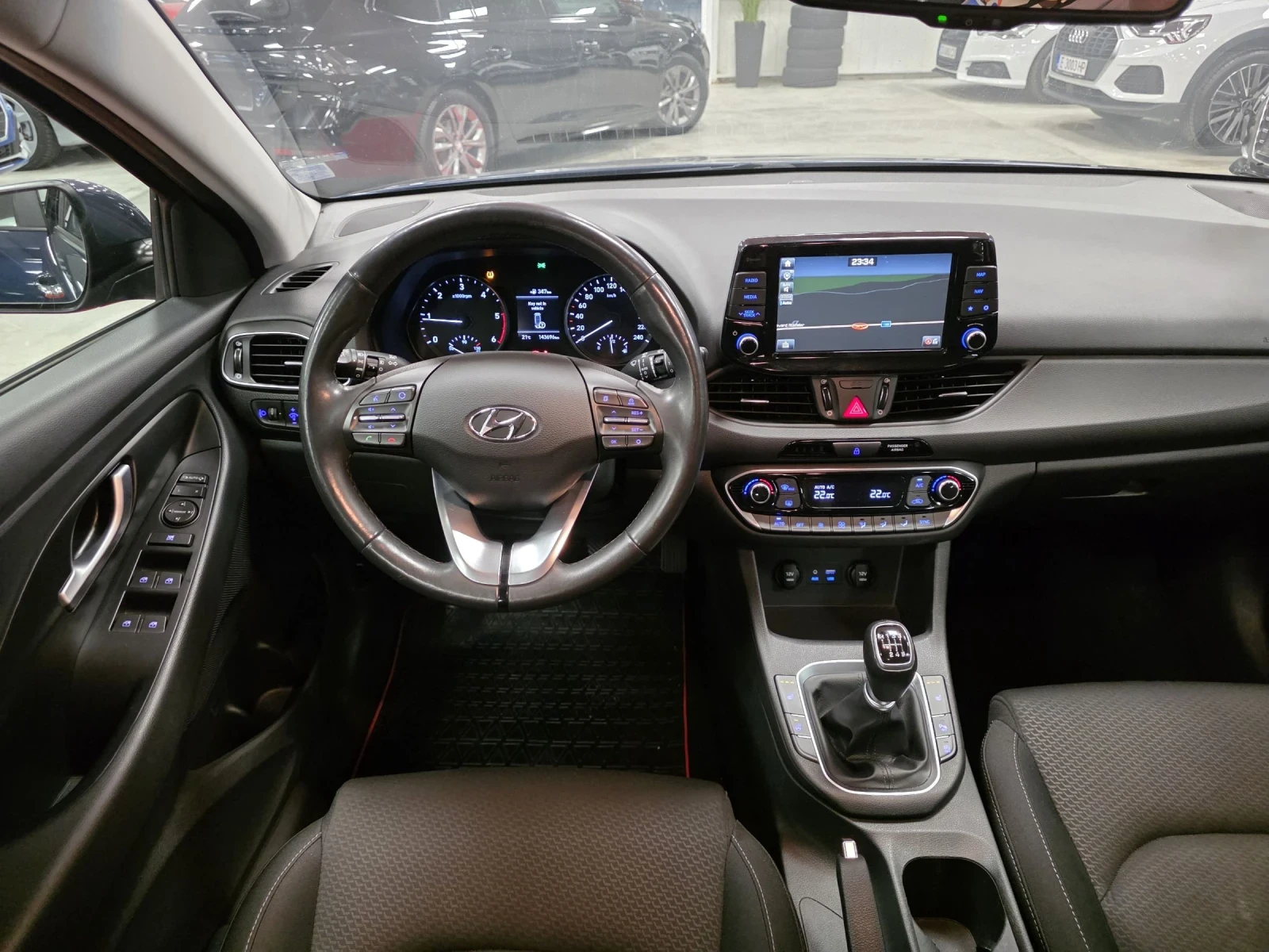 Hyundai I30 1.6 CRDI | EU6 | Camera | Keyless | LED - изображение 10