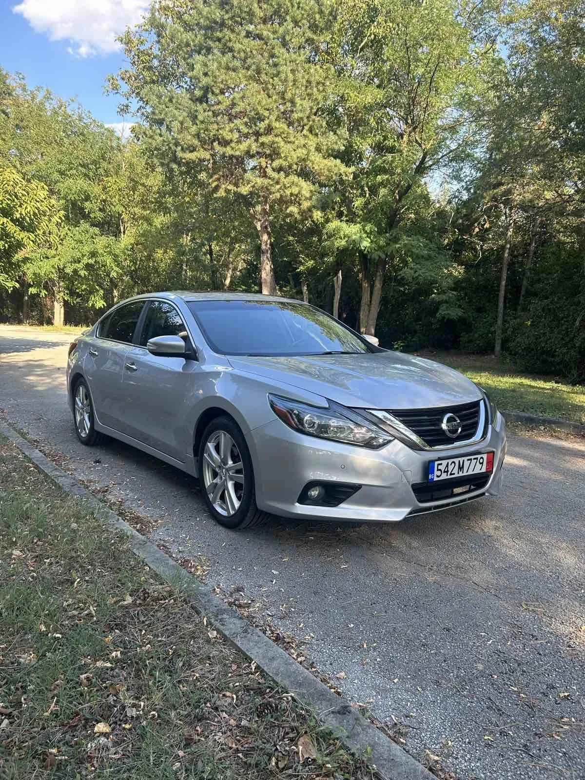 Nissan Altima 3.5 Sl, снимка 3 - Автомобили и джипове - 53721437