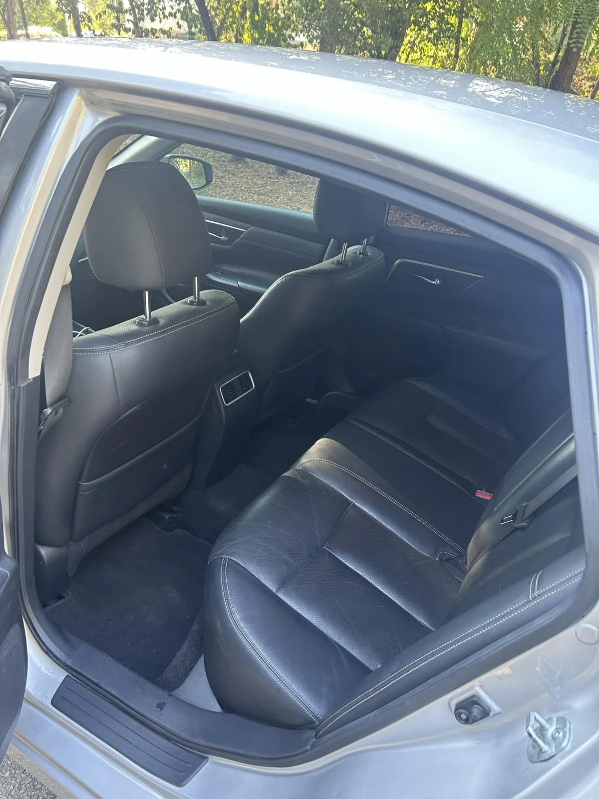 Nissan Altima 3.5 Sl, снимка 12 - Автомобили и джипове - 53721437