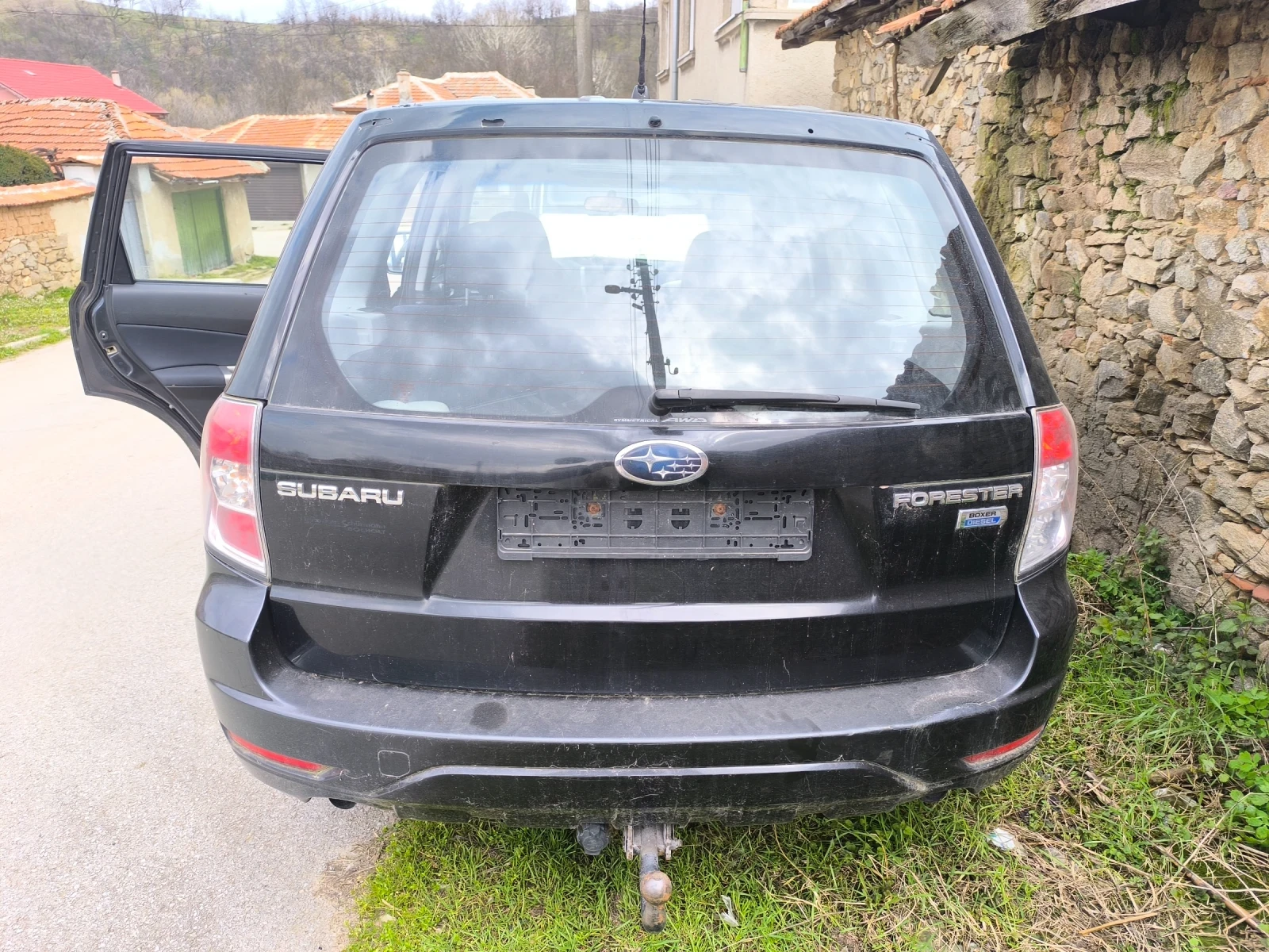 Subaru Forester, снимка 4 - Автомобили и джипове - 53880572