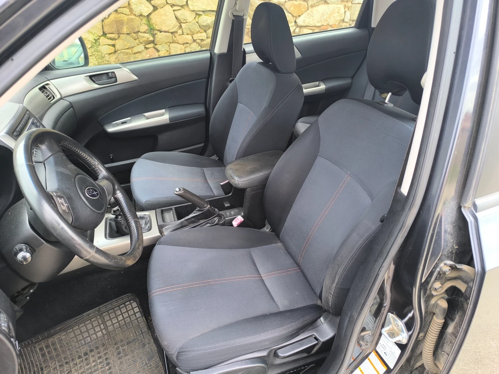 Subaru Forester, снимка 5 - Автомобили и джипове - 53880572