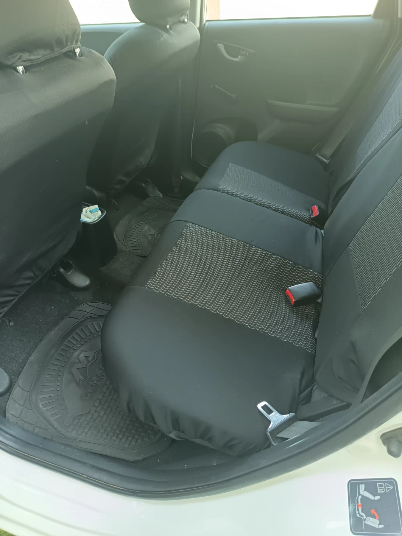 Honda Jazz, снимка 6 - Автомобили и джипове - 54125326