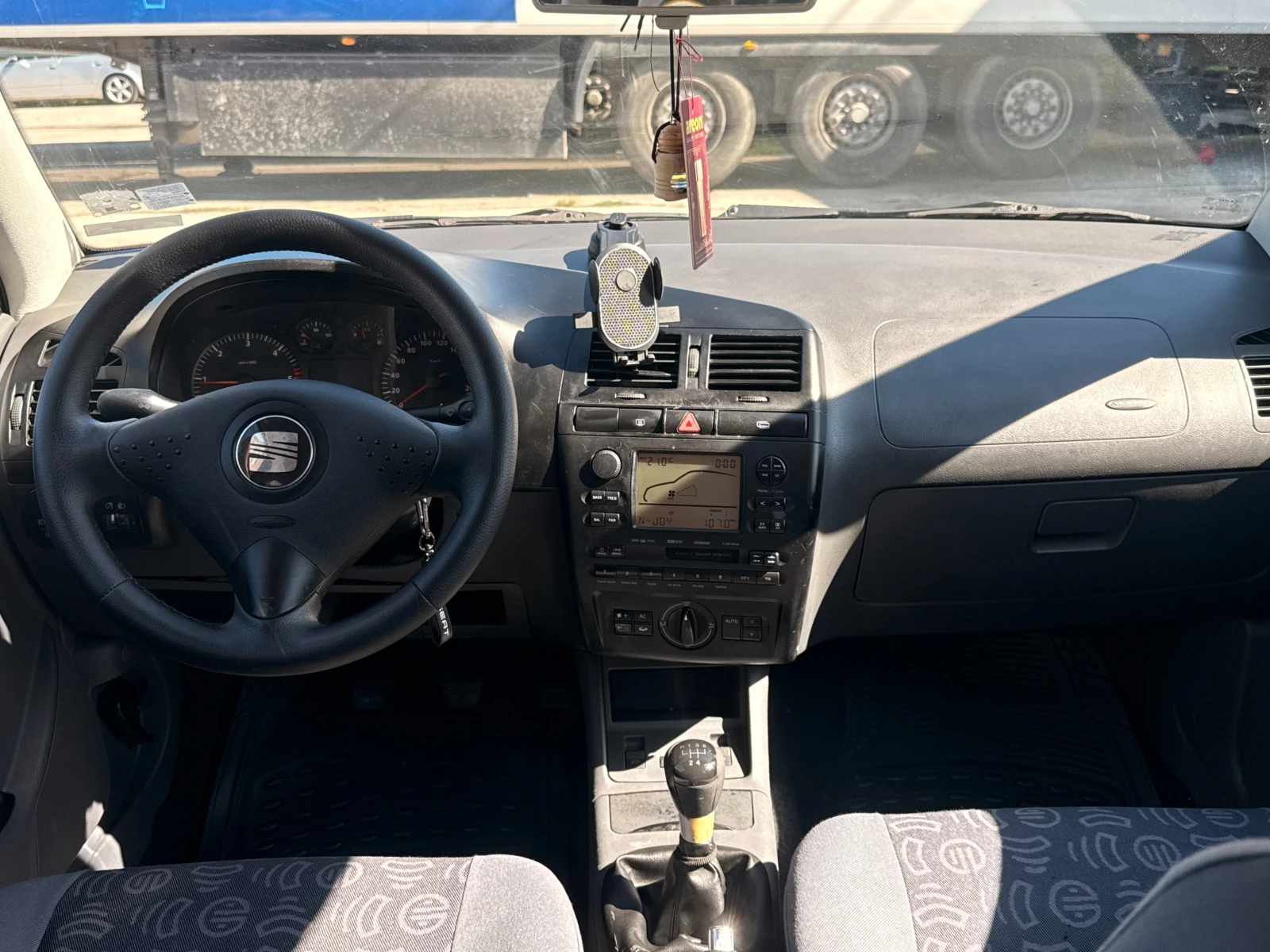Seat Ibiza 1.9TDI, снимка 11 - Автомобили и джипове - 54568598