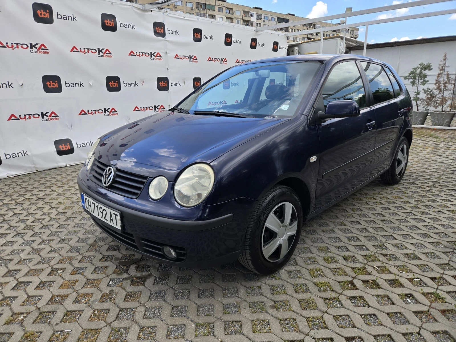 VW Polo 1.4i-75кс= КЛИМАТИК= 5ВРАТИ, снимка 6 - Автомобили и джипове - 54714811
