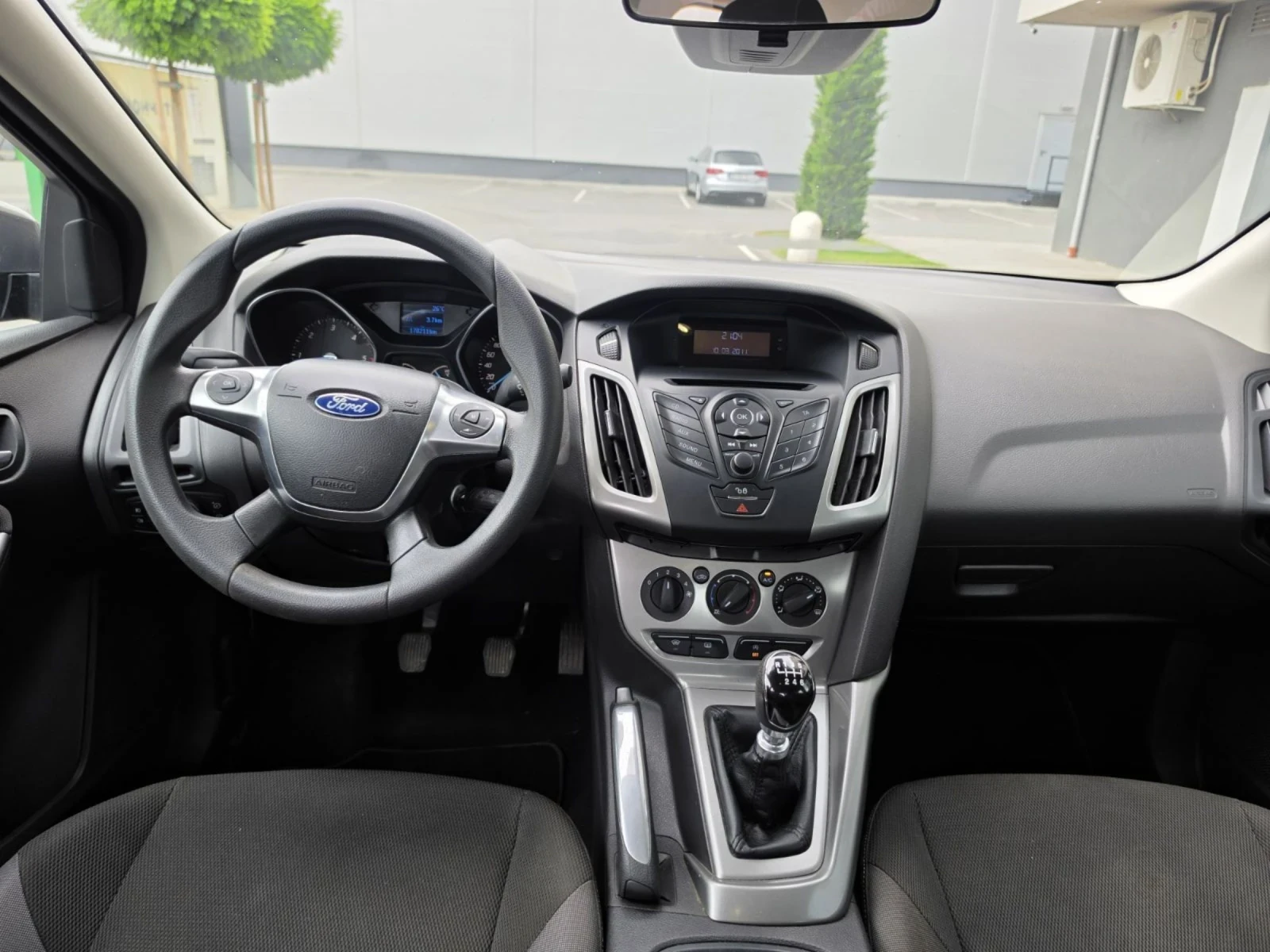 Ford Focus 1.6. Белгия , снимка 15 - Автомобили и джипове - 54776380