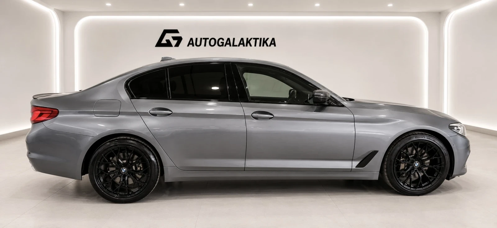 BMW 540 Sport Line 3.0 B58 340 к.с. 2019г., снимка 7 - Автомобили и джипове - 54975673